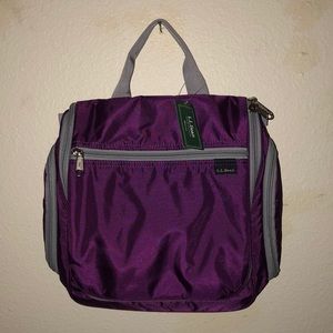 Toiletry kit/ personal organizer